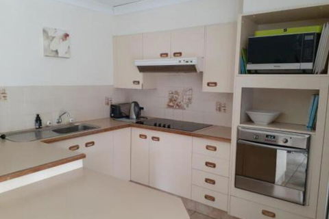 Ranu House Waterfront - Accommodation Port Hedland 6