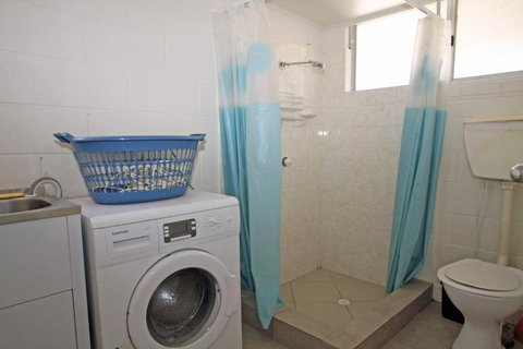 Unbeatable Waterfront Location - Accommodation Port Hedland 2