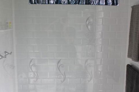 The Dollhouse Cottage - Accommodation Port Hedland 7