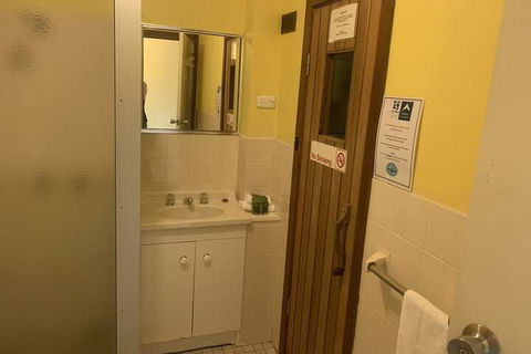 Alpen Glen 6 - Accommodation Port Hedland 7