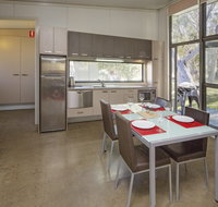 Ecocrackenback 15 'Sustainable chalet close to the slopes.' - Accommodation Port Hedland