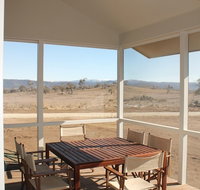 Manna Tree Farm -modern home with majestic views in stunning countryside - Accommodation Port Hedland
