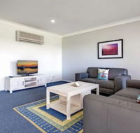Villa 126 Horizons Golf Club - Accommodation Port Hedland