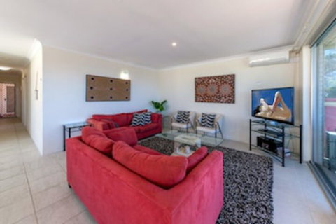 Laman Lodge Unit 5 15 Laman Street - Accommodation Port Hedland 0