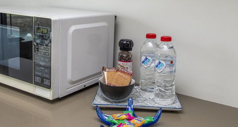 Absolute Waterfront Magnetic Island - Accommodation Port Hedland 4