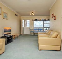 Quarterdeck Unit 4 / 12 Magnus Street - Accommodation Port Hedland