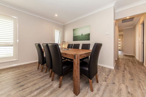 Tomaree Road 19 The Cottage - Accommodation Port Hedland 2