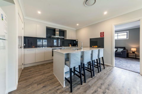 Tomaree Road 19 The Cottage - Accommodation Port Hedland 3