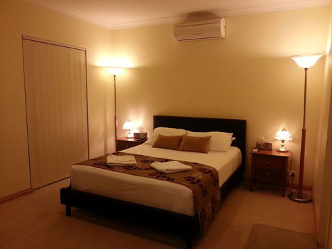 The Family Home - Accommodation Port Hedland 6