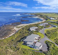 HEARNS BEACHSIDE VILLA 9 - Accommodation Port Hedland