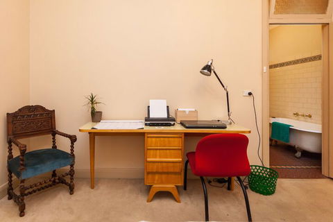 MADELINE, 1BDR Fitzroy Apartment - Accommodation Port Hedland 1