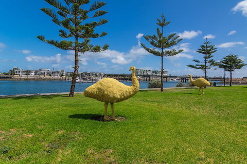 Port Adelaide Harbourside Home - Accommodation Port Hedland 2