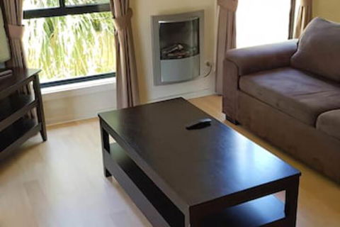 Lakeview Villa's - Accommodation Port Hedland 7