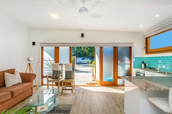 Half Moon Cottage - Accommodation Port Hedland 1