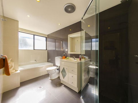 Ash Sienna 2 / 49 Ash Street Terrigal - Accommodation Port Hedland 5