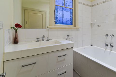Balwyn Houses - Accommodation Port Hedland 6