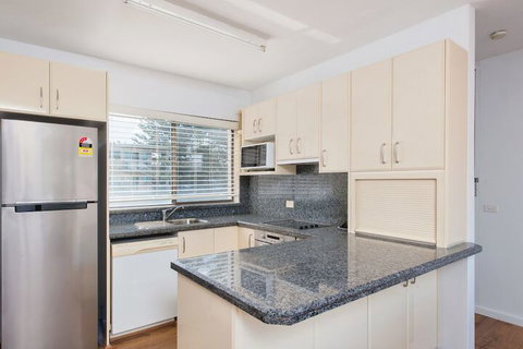 Bangalee Unit 15 / 41 Soldiers Point Road - Accommodation Port Hedland 2