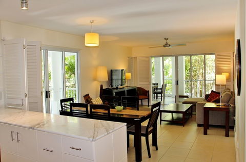 Serenity Beach Club 6421 22 - Accommodation Port Hedland 0