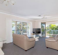 Ronald Avenue 45 Villa Floridiana - Accommodation Port Hedland