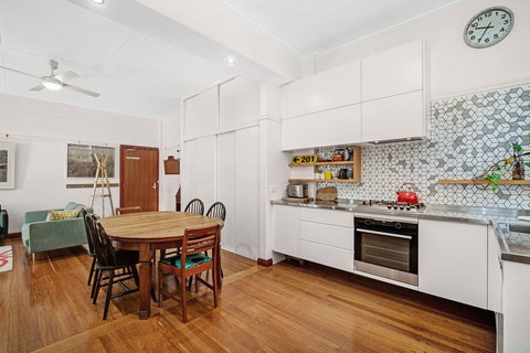 Newcastle Short Stay Apartments - Gatsby On Watt - Accommodation Port Hedland 4