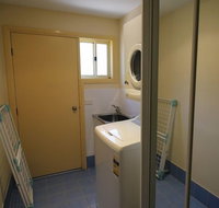 Torino 3 - Lake Jindabyne  Snowy Mountain Views - Accommodation Port Hedland