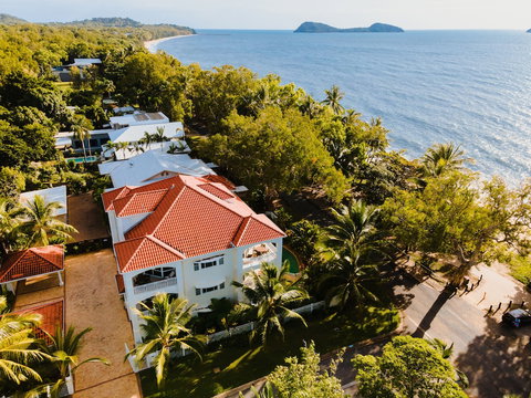 Villa Beach Palm Cove - Accommodation Port Hedland 5