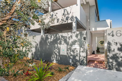 A PERFECT STAY - Catalina's - Accommodation Port Hedland 0