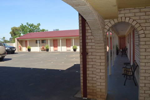 Alamo Motor Inn - Accommodation Port Hedland 2