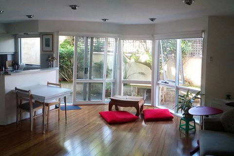 Charles Rooms Guesthouse - Accommodation Port Hedland 6