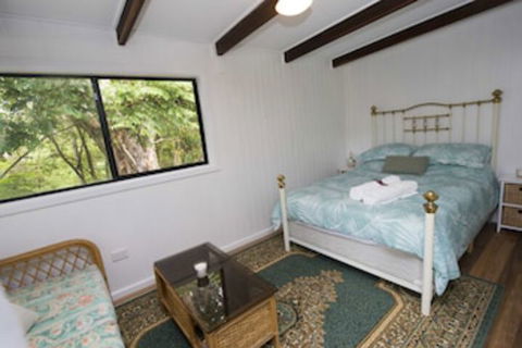 Nimbin Waterfall Retreat - Accommodation Port Hedland 0