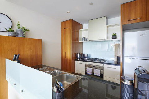 Apt Walking Distance To MCG & Epworth Hospital - Accommodation Port Hedland 7