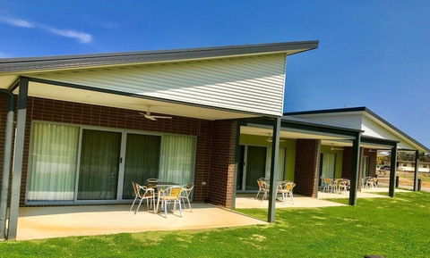 CluBarham Golf Resort - Accommodation Port Hedland 0