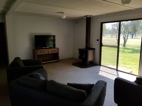 CluBarham Golf Resort - Accommodation Port Hedland 3
