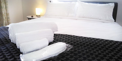 Lakeside Retreat & Business - Accommodation Port Hedland 4