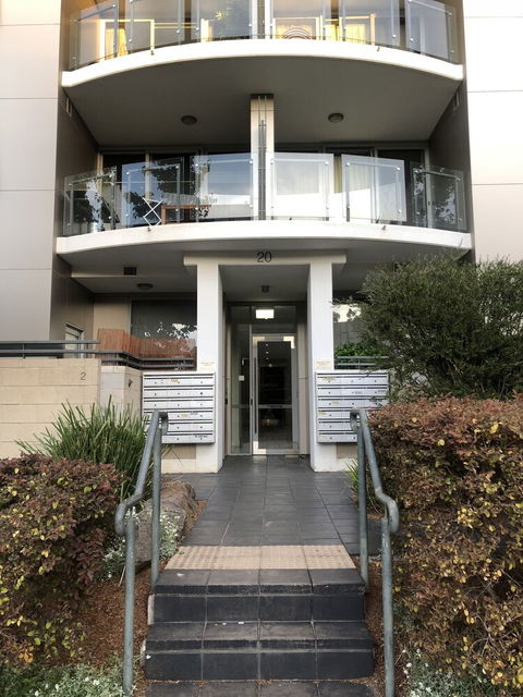 Staying Places - The Avenue - Accommodation Port Hedland 2