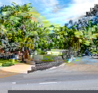 Oasis 8 Paradise at Palm Cove - Accommodation Port Hedland