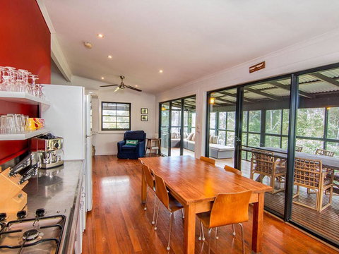 Tuppys On The Lake - Accommodation Port Hedland 5