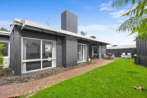 Mysa Anglesea Sleeps 7 WiFi Netflix Cafes Shops - Accommodation Port Hedland 6