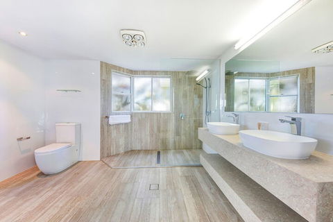 Panoramic And Ocean Views - Accommodation Port Hedland 6