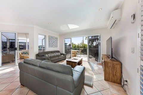 Panoramic And Ocean Views - Accommodation Port Hedland 7