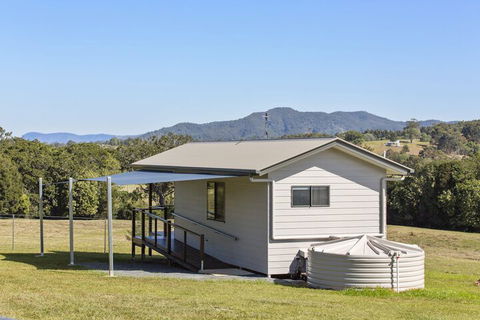 Valley Cabins By The Creek - Accommodation Port Hedland 1