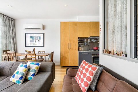 Zelda 1 Bedroom Central CBD Apartment - Accommodation Port Hedland 4