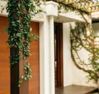 ESPRIT 2 PALM COVE BRAND NEW - Accommodation Port Hedland
