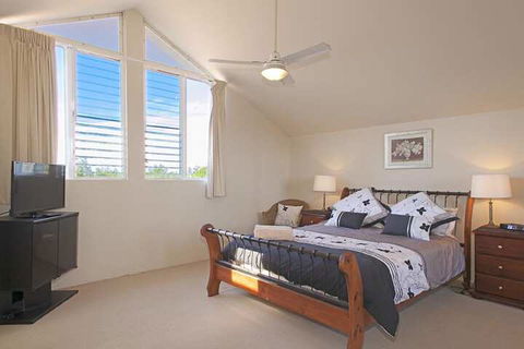1 / 17 22nd Ave Sawtell NSW - Accommodation Port Hedland 2