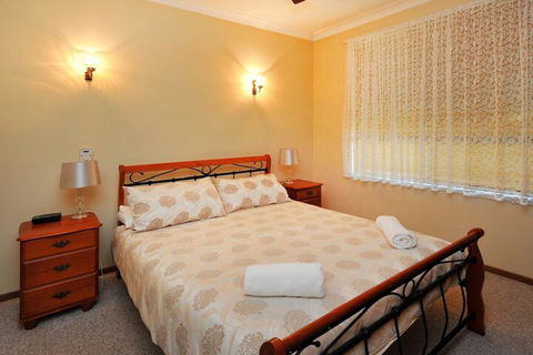 Rose Cottage Sawtell NSW - Accommodation Port Hedland 1