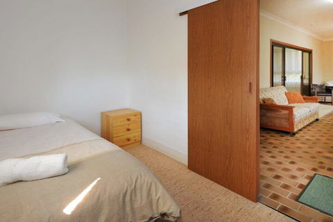 Rose Cottage Sawtell NSW - Accommodation Port Hedland 4