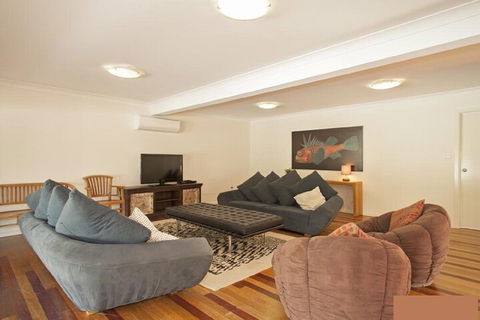 Hibiscus House Sawtell NSW - Accommodation Port Hedland 4
