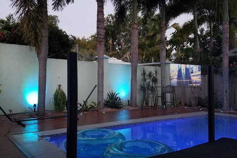 Beach Bliss Queen Bed BBQ Pool Netflix - Accommodation Port Hedland 6