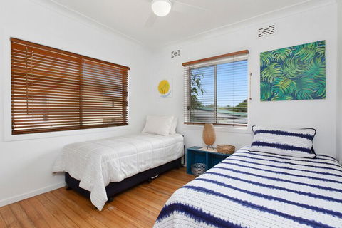BEACH HOUSE On PEARL - Accommodation Port Hedland 1