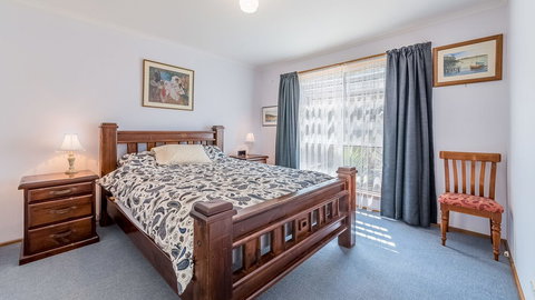 THE Lighthouse Surf Side - Accommodation Port Hedland 3